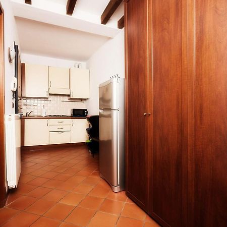 Il Lusso Della Semplicita Apartman Piacenza Kültér fotó