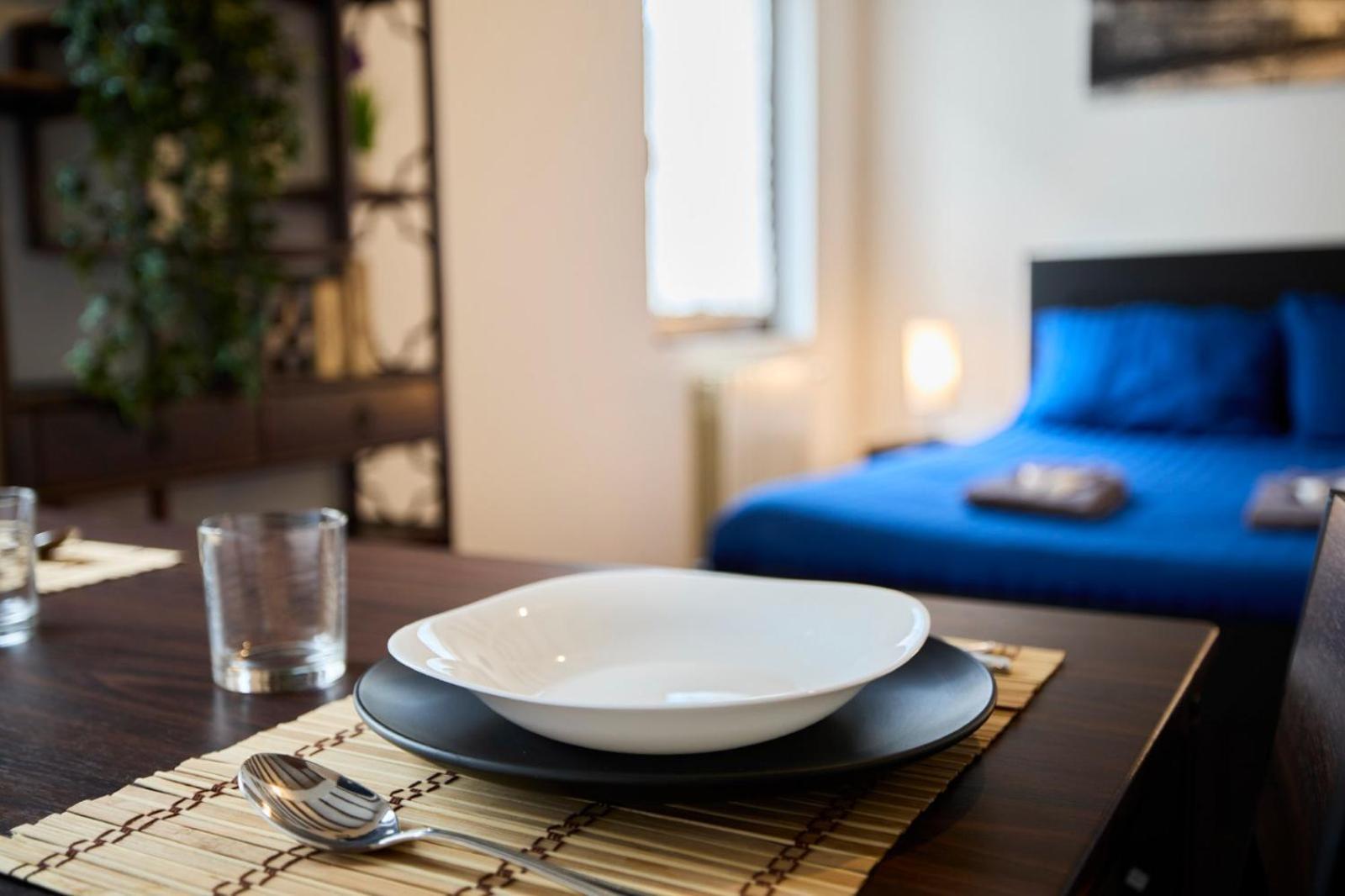 Il Lusso Della Semplicita Apartman Piacenza Kültér fotó